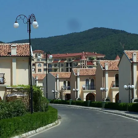 Case de vacanță Romana Elenite