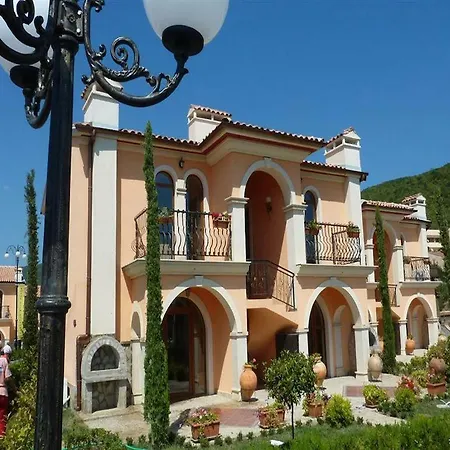 Case de vacanță Romana Elenite