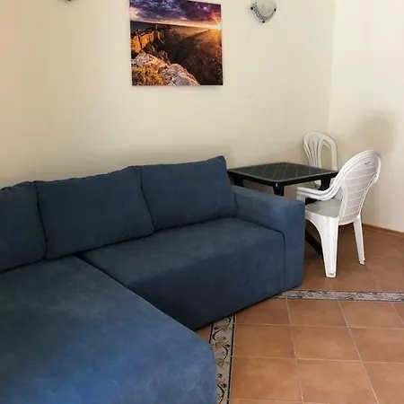 Romana Case de vacanță Elenite