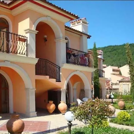 Romana * Elenite