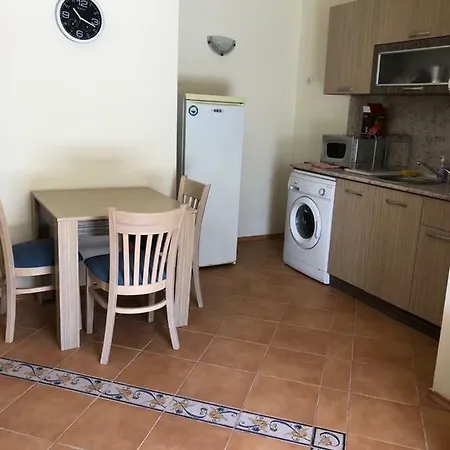 Romana Ваканционна къща *